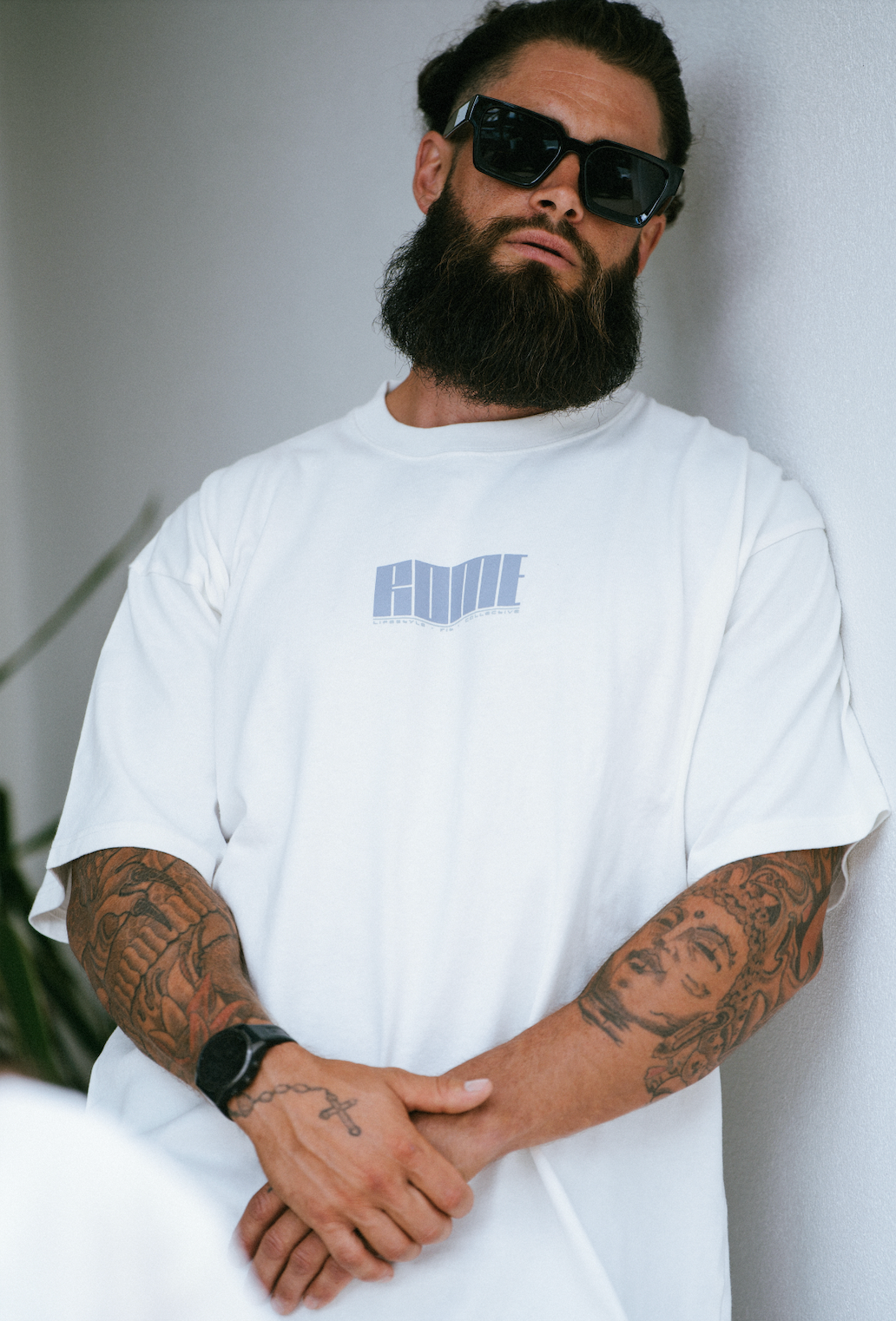 Empire Tee - White / Tuscan Blue